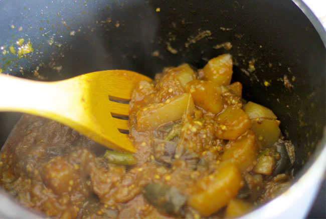 brinjal-potato-recipe-10
